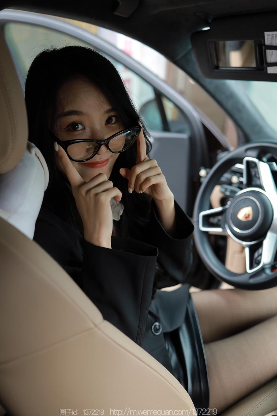 图片[31]-[IESS异思趣向] 2023.01.11 丝享家1326：婉萍《美女专车》[88P] – 速更版-美库