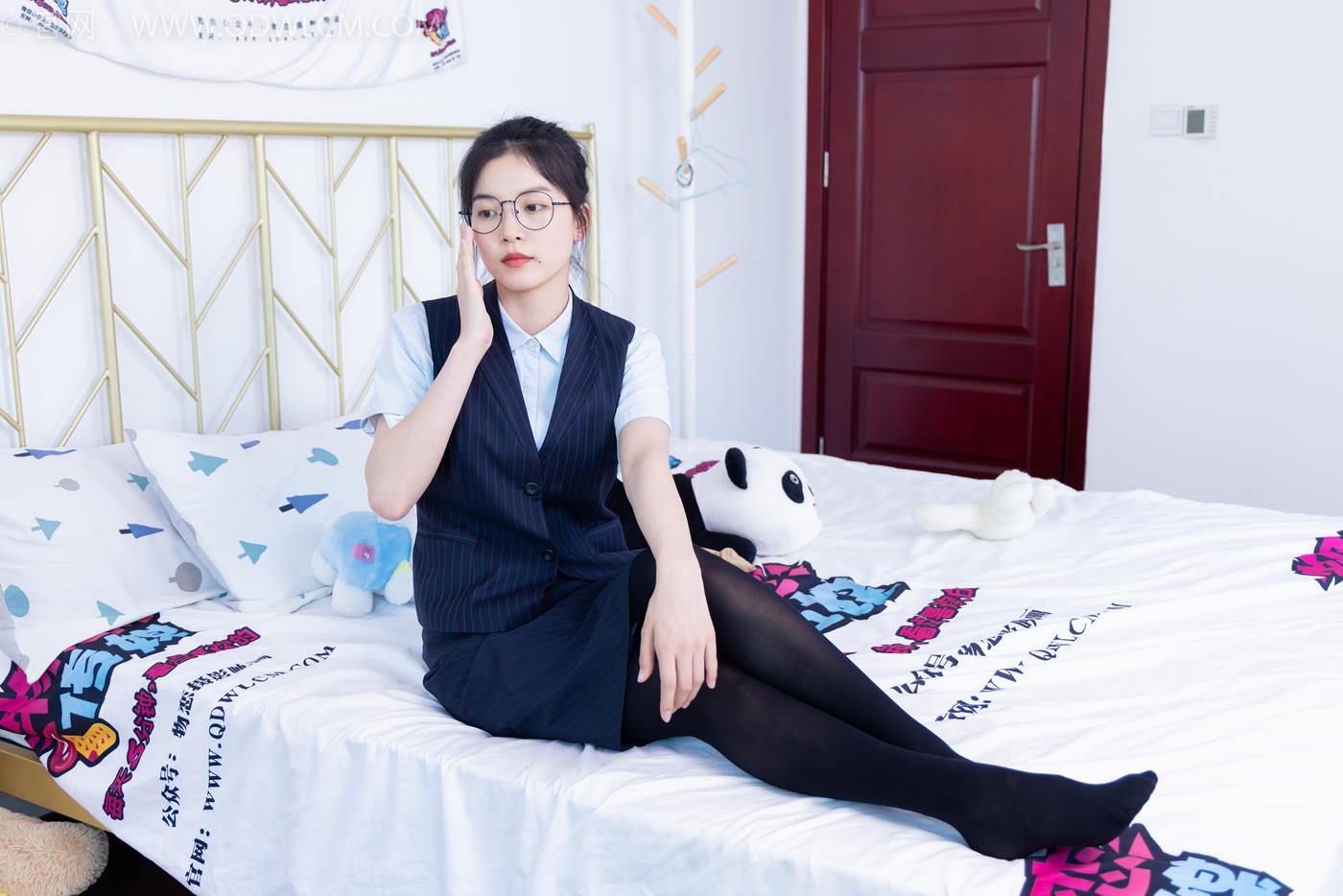 图片[40]-物恋传媒 NO.1629 茯苓-彼此鉴定[156P] – 速更版-美库