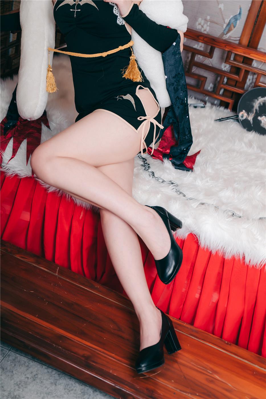 图片[11]-桃墨公子 吸血鬼旗袍[40P] – 速更版-美库