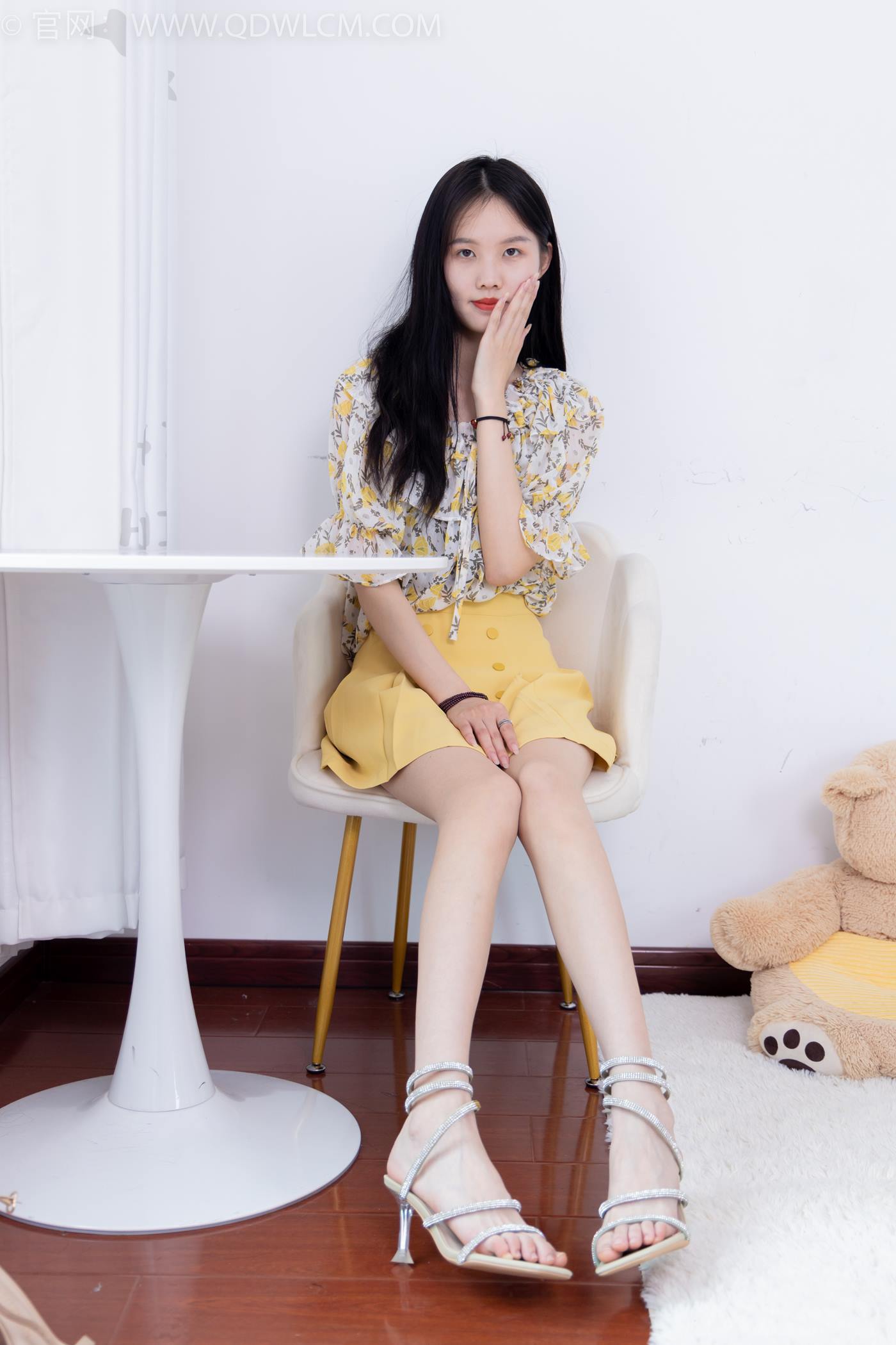 图片[37]-物恋传媒 NO.1612 颜颜-春日雏菊[154P] – 速更版-美库