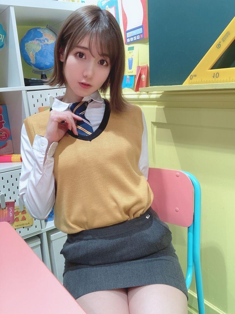 图片[91]-网紅Coser@.けん研(けんけん) Fantia-2020年12月合辑[101P] – 速更版-美库