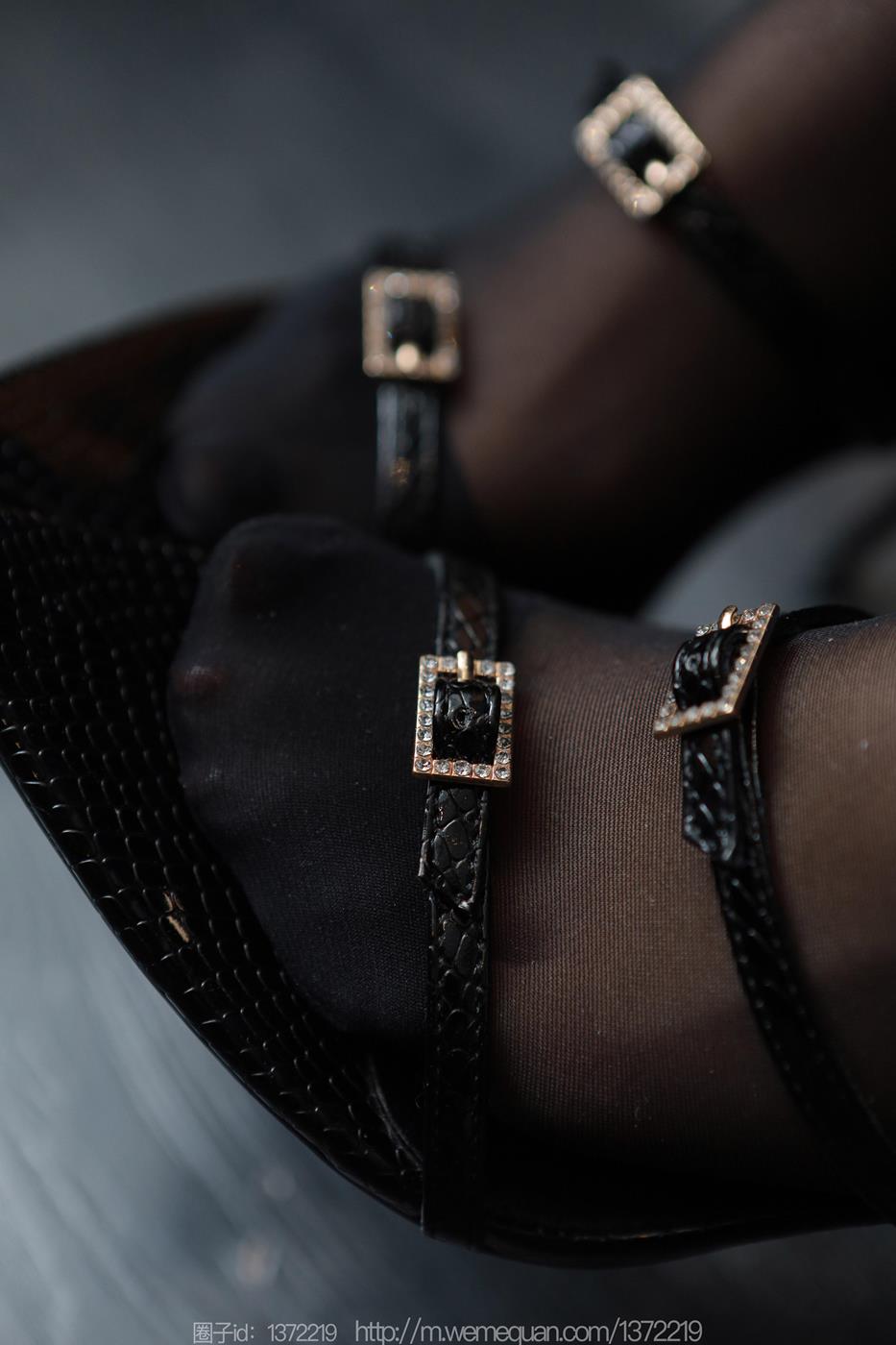 图片[25]-[IESS异思趣向] 2023.01.21 丝享家1336：婉萍《房间里的OL》[89P] – 速更版-美库