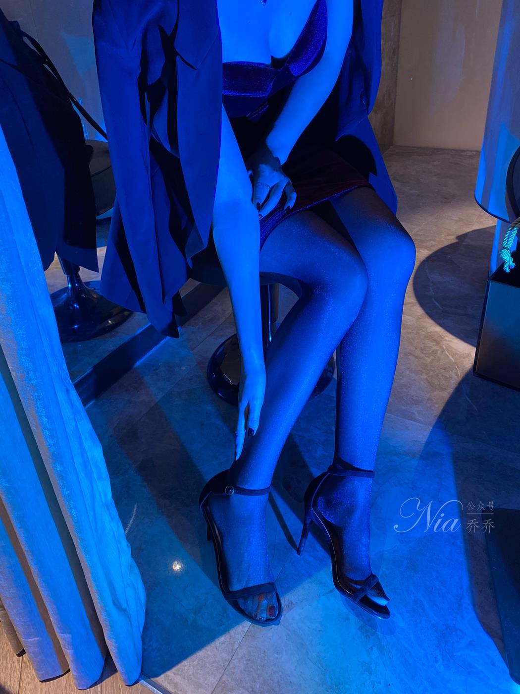 图片[40]-网紅Coser@安乔乔儿(Nia乔乔) 御姐的夜晚 [90P] – 速更版-美库