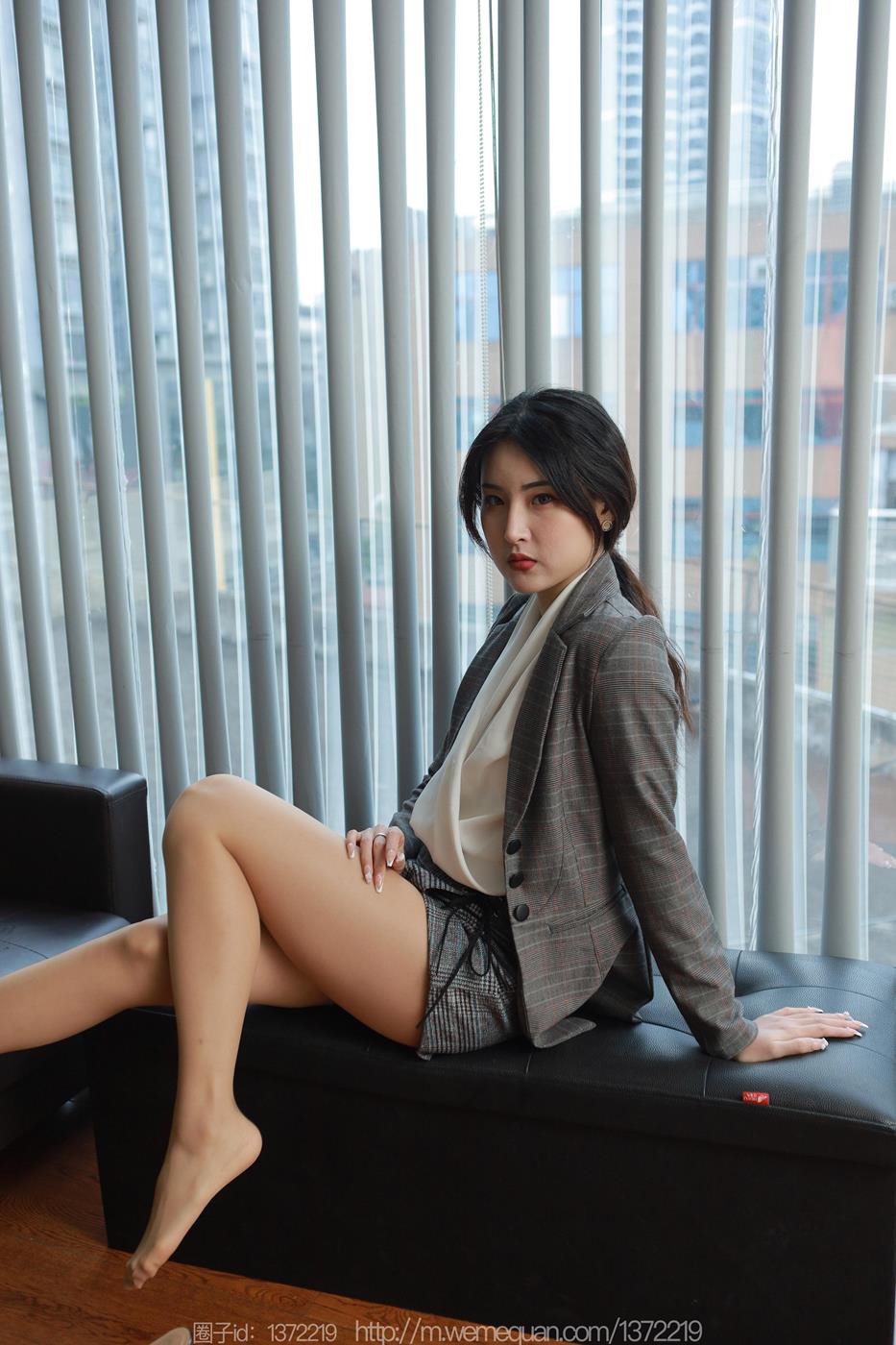 图片[49]-[IESS异思趣向] 2023.01.22 丝享家1337：小宝《开年上班啦！》[77P] – 速更版-美库