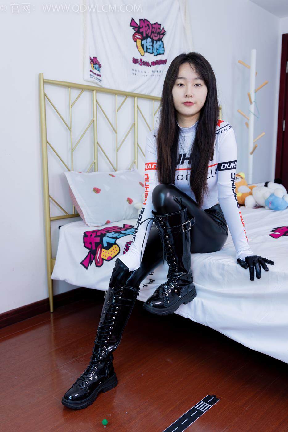 图片[36]-物恋传媒 NO.1635 美兔-机车酷女孩[153P] – 速更版-美库