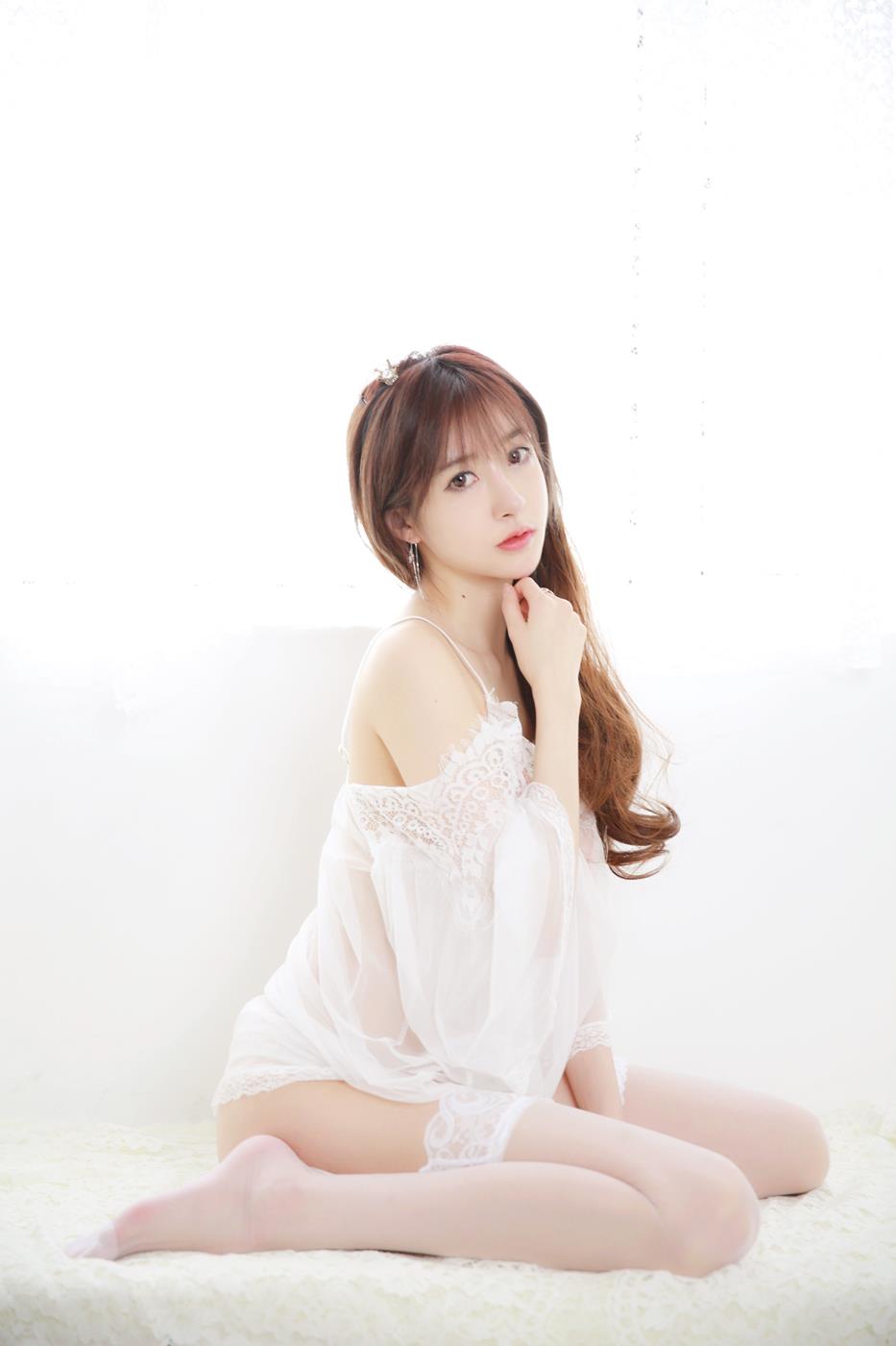 图片[24]-网紅Coser@王羽杉 透纱白裙[45P] – 速更版-美库