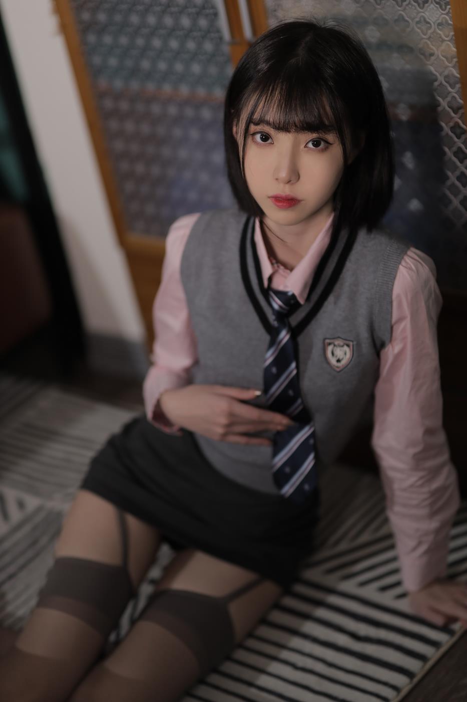 图片[23]-许岚(叁月life) – 韩系制服[36P] – 速更版-美库