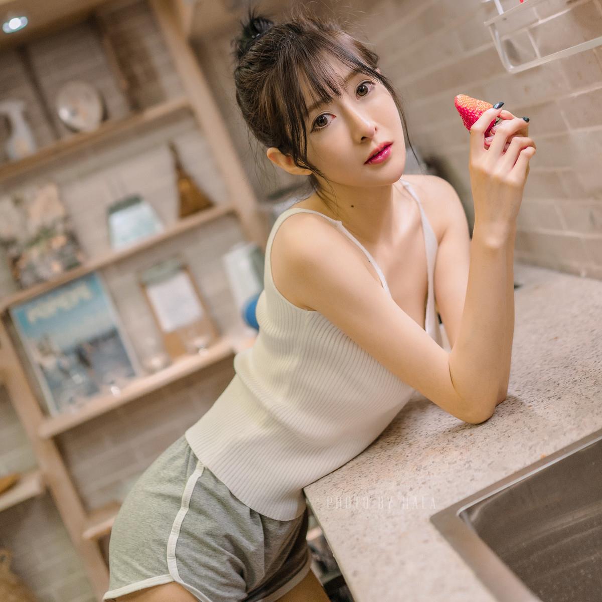 图片[64]-网紅Coser@王羽杉 吊带背心[65P] – 速更版-美库