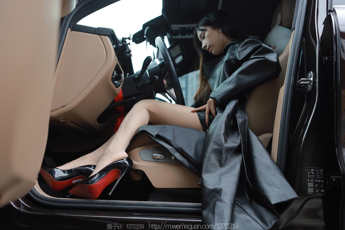 图片[57]-[IESS异思趣向] 2023.02.01 丝享家1348：美子《狂野皮衣》[87P] – 速更版-美库