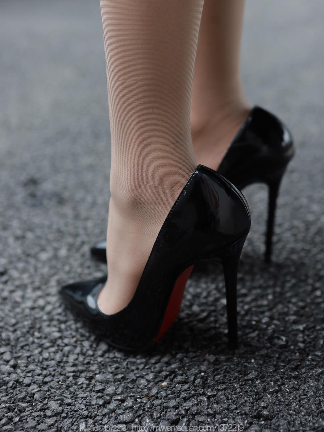 图片[84]-[IESS异思趣向] 2023.02.01 丝享家1348：美子《狂野皮衣》[87P] – 速更版-美库