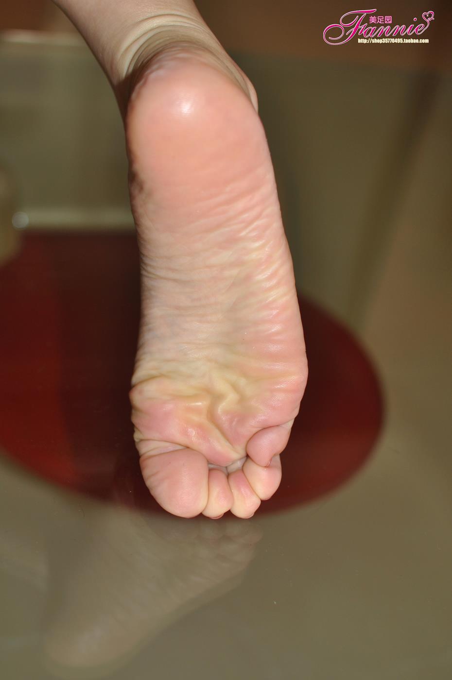 图片[65]-Fannie芬妮每足园 No.131 粉雕玉琢-裸足底 [73P] – 速更版-美库