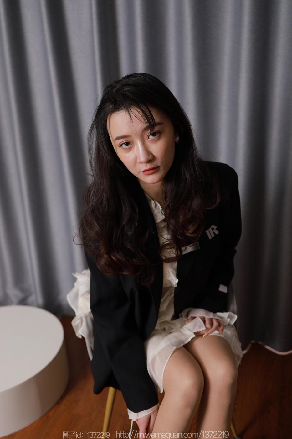 图片[28]-[IESS异思趣向] 2023.02.04 丝享家1351：秋秋《黑色绑带》[83P] – 速更版-美库