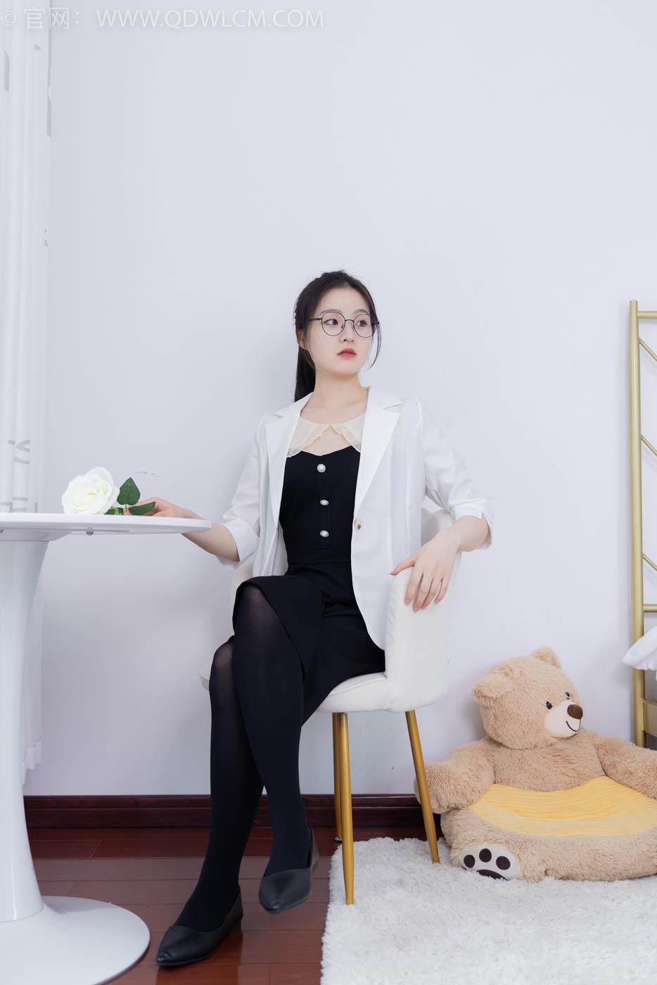 图片[33]-物恋传媒 NO.1640 青柠-木叶落秋声[154P] – 速更版-美库