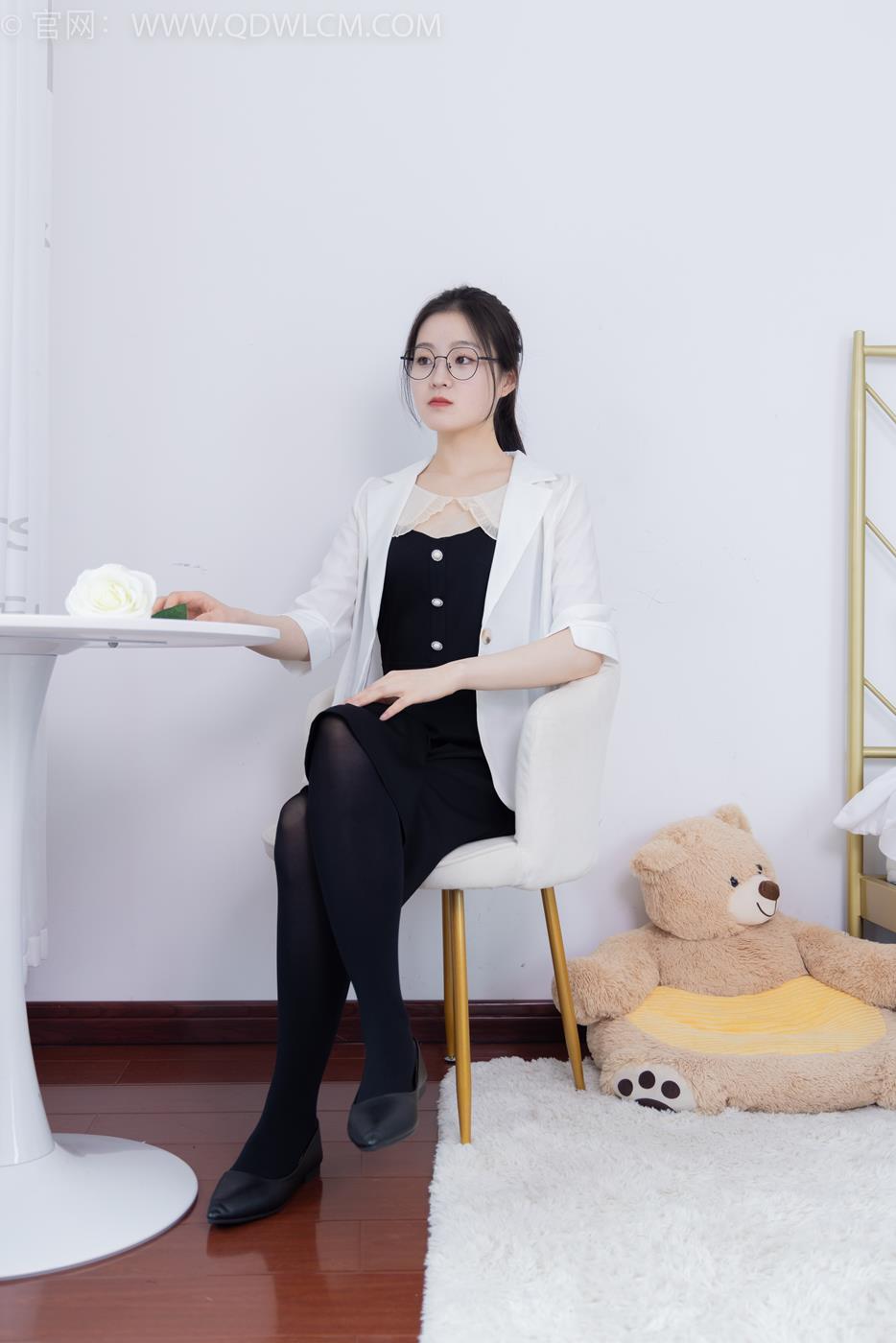 图片[34]-物恋传媒 NO.1640 青柠-木叶落秋声[154P] – 速更版-美库