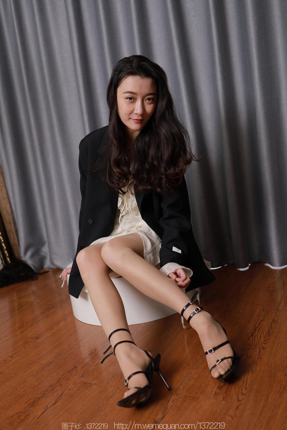 图片[44]-[IESS异思趣向] 2023.02.04 丝享家1351：秋秋《黑色绑带》[83P] – 速更版-美库