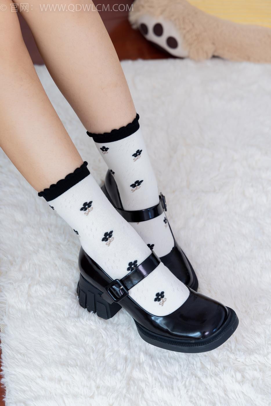 图片[32]-物恋传媒 NO.1641 暗月-雨天窝在家[150P] – 速更版-美库