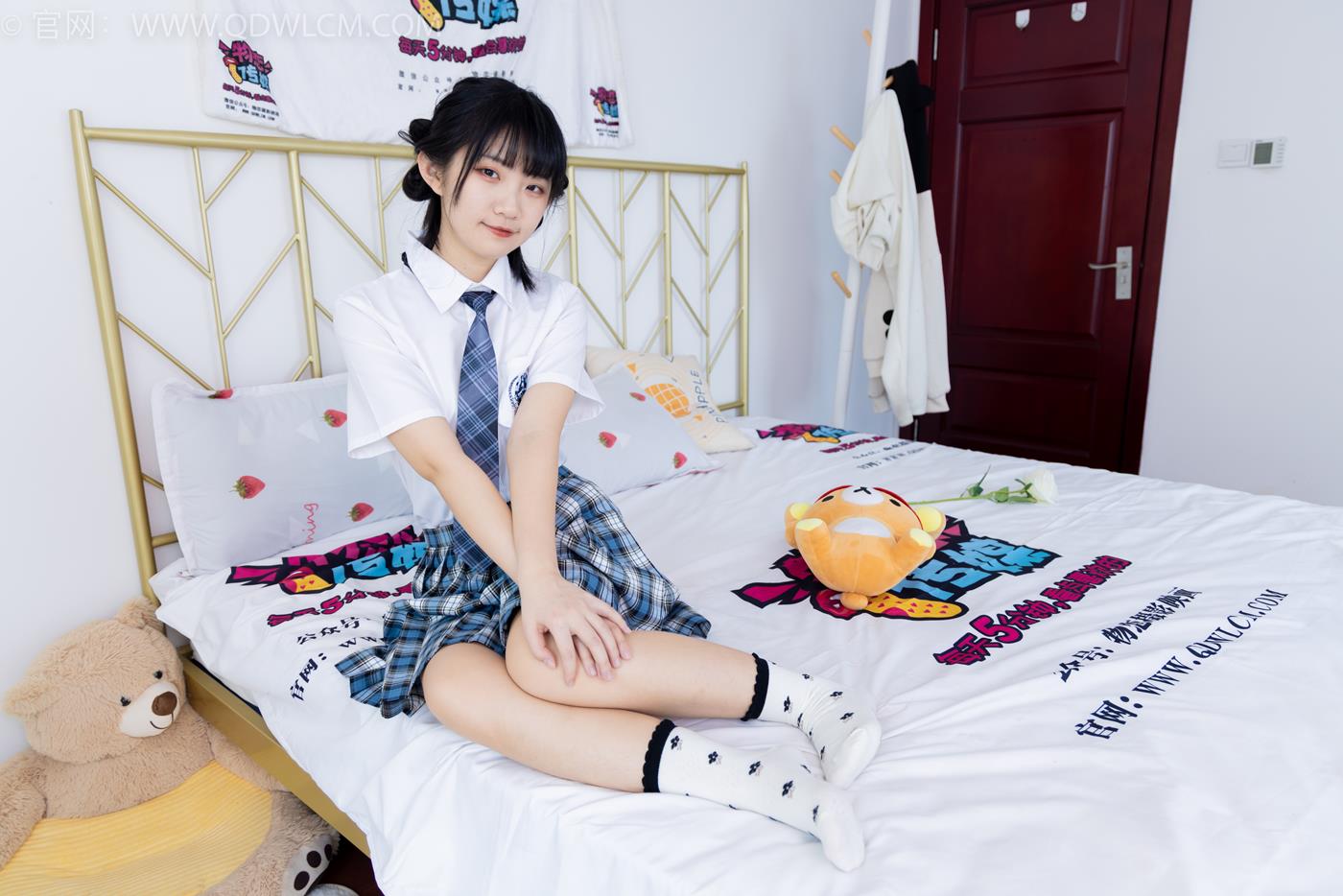 图片[55]-物恋传媒 NO.1641 暗月-雨天窝在家[150P] – 速更版-美库