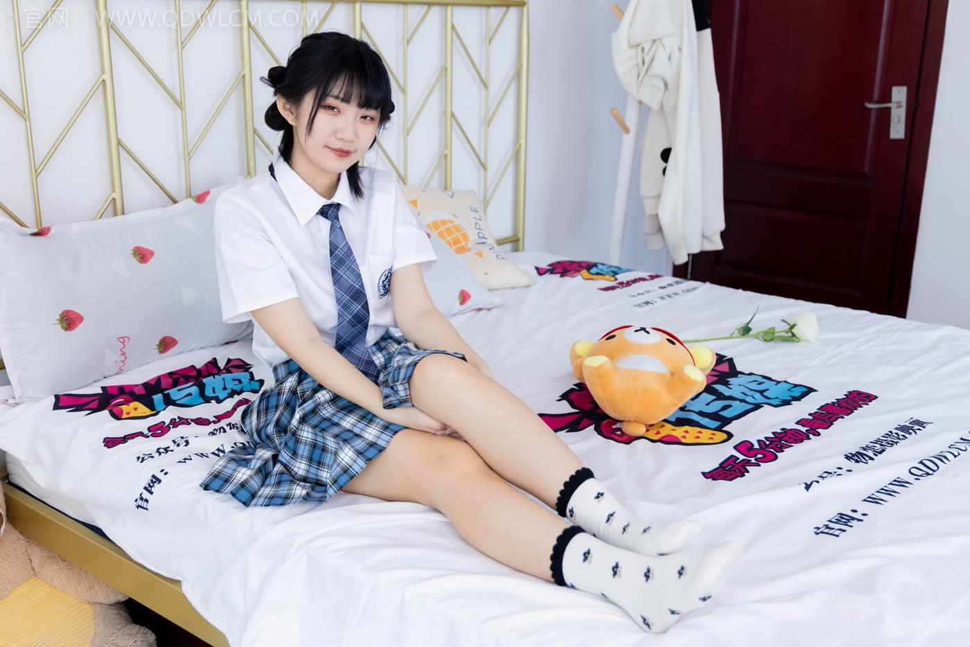 图片[73]-物恋传媒 NO.1641 暗月-雨天窝在家[150P] – 速更版-美库