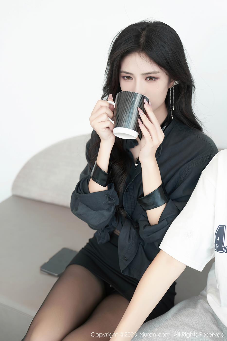 图片[25]-[Xiuren秀人网]2023.07.19 NO.7100 浅浅Danny 呜呜 被人下药了！[40+1P] – 速更版-美库