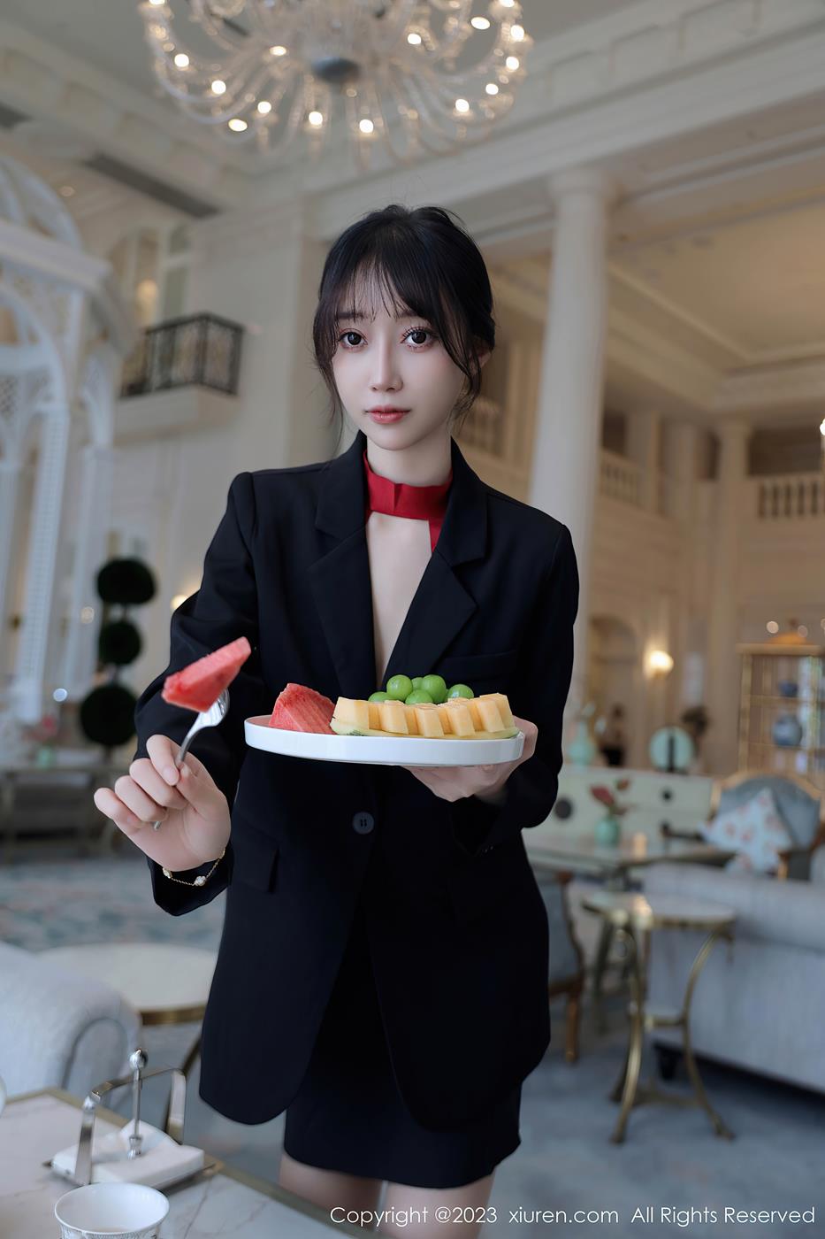 图片[14]-[Xiuren秀人网]2023.07.19 NO.7102 玥儿玥er 让我来服务吗？[13+1P] – 速更版-美库