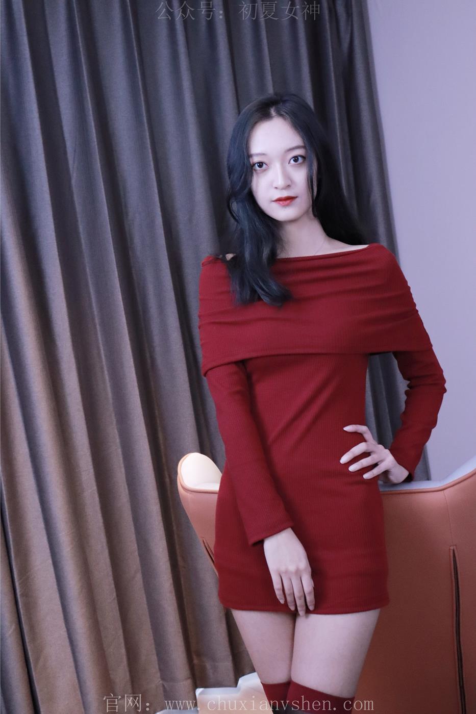 图片[66]-初夏女神  依依 M码酒红连衣裙搭黑色长靴[140P] – 速更版-美库