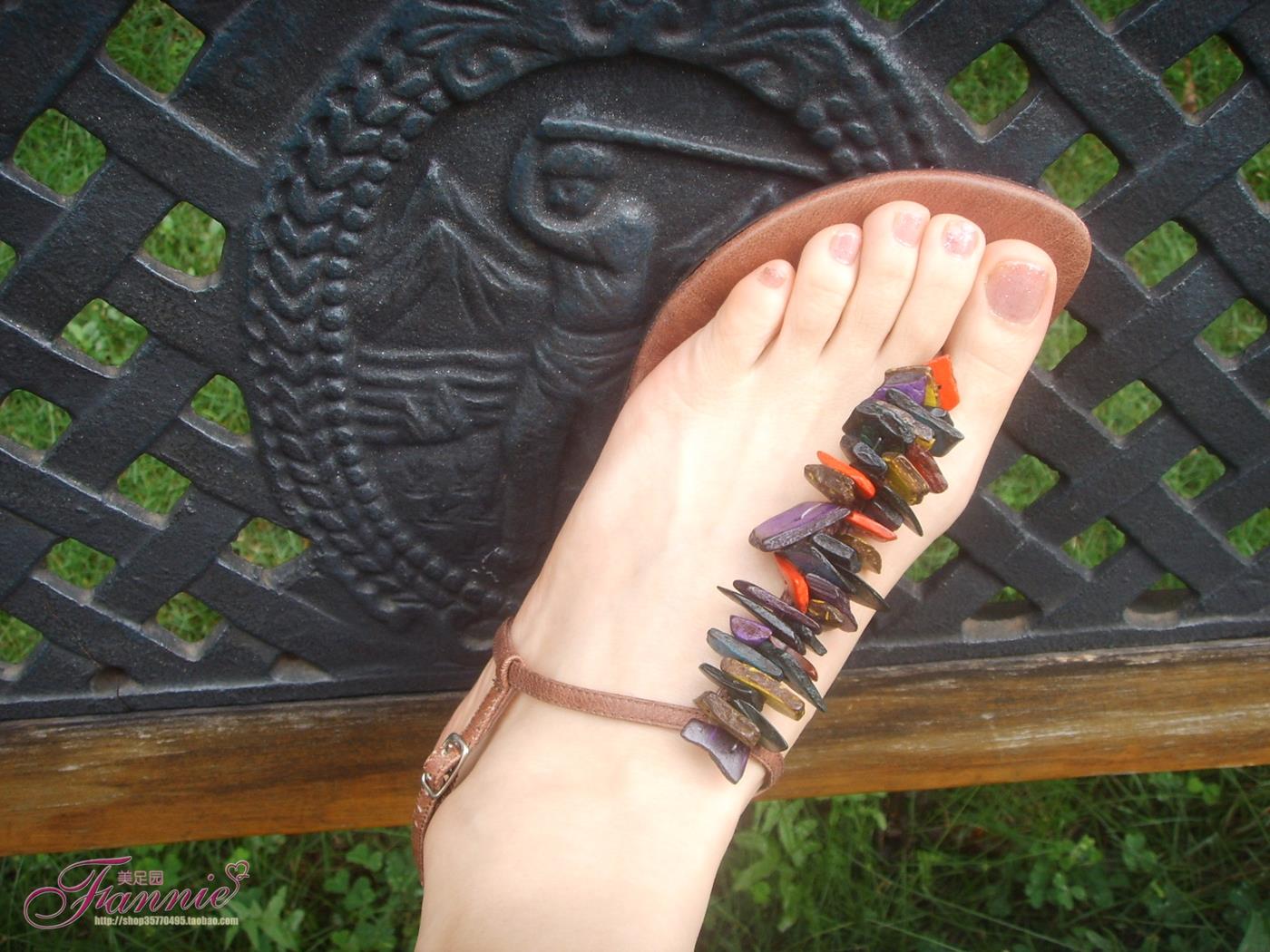 图片[21]-Fannie芬妮每足园 No.136 风起时，勾起无限风光-裸足 [30P] – 速更版-美库