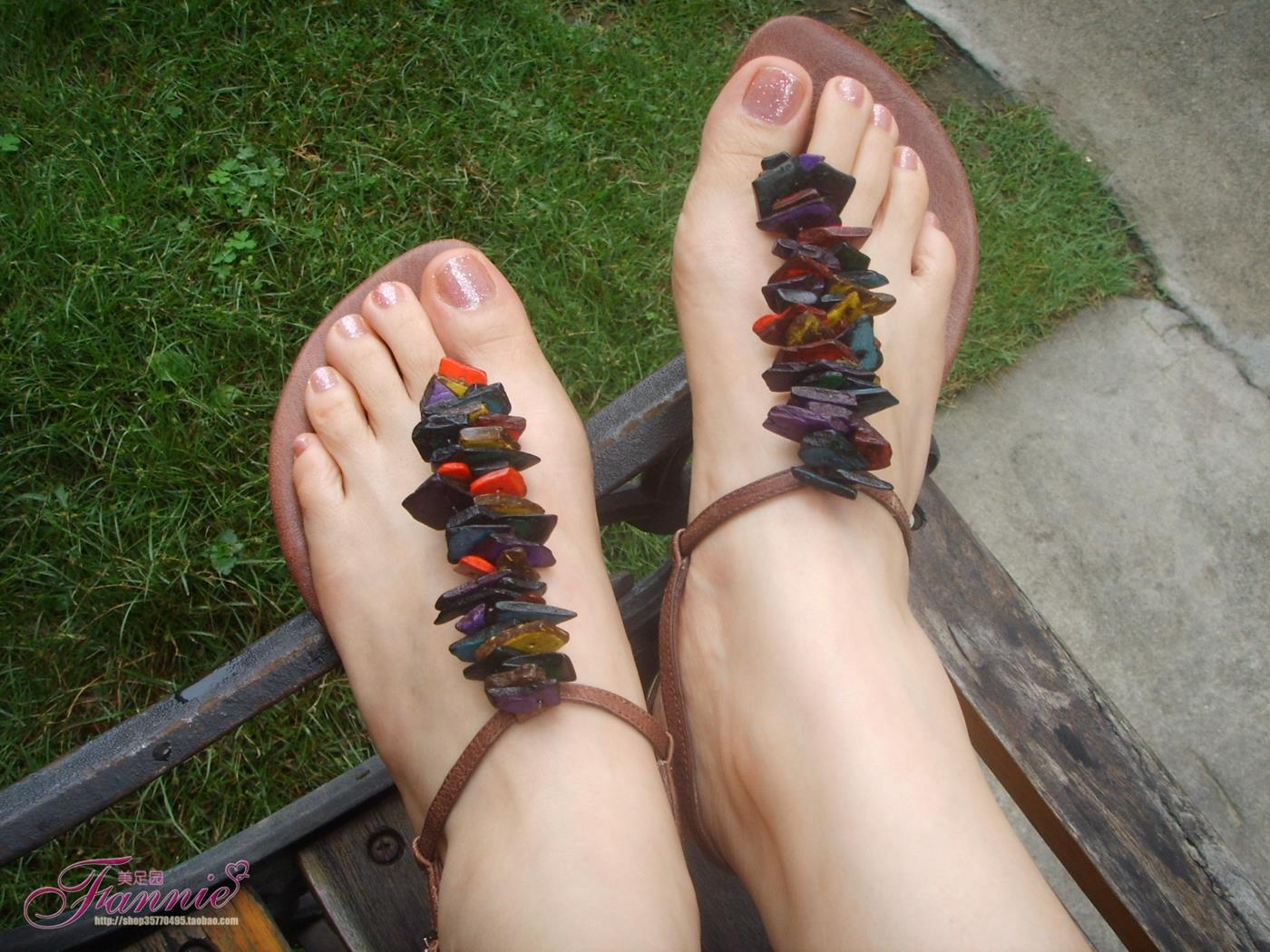 图片[27]-Fannie芬妮每足园 No.136 风起时，勾起无限风光-裸足 [30P] – 速更版-美库