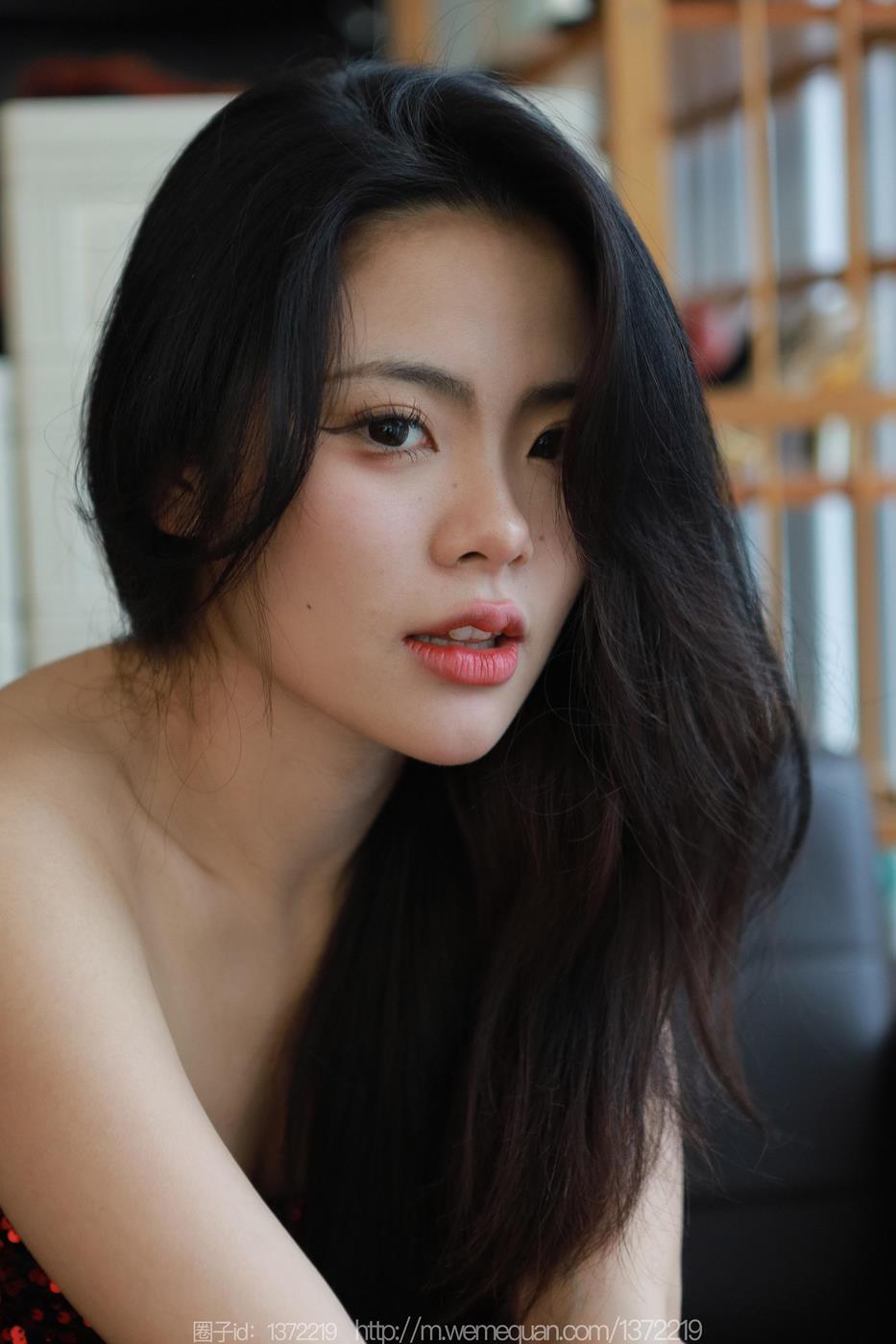 图片[39]-[IESS异思趣向] 2023.02.08 丝享家1355：兔兔《红裙女神 (上)》[87P] – 速更版-美库