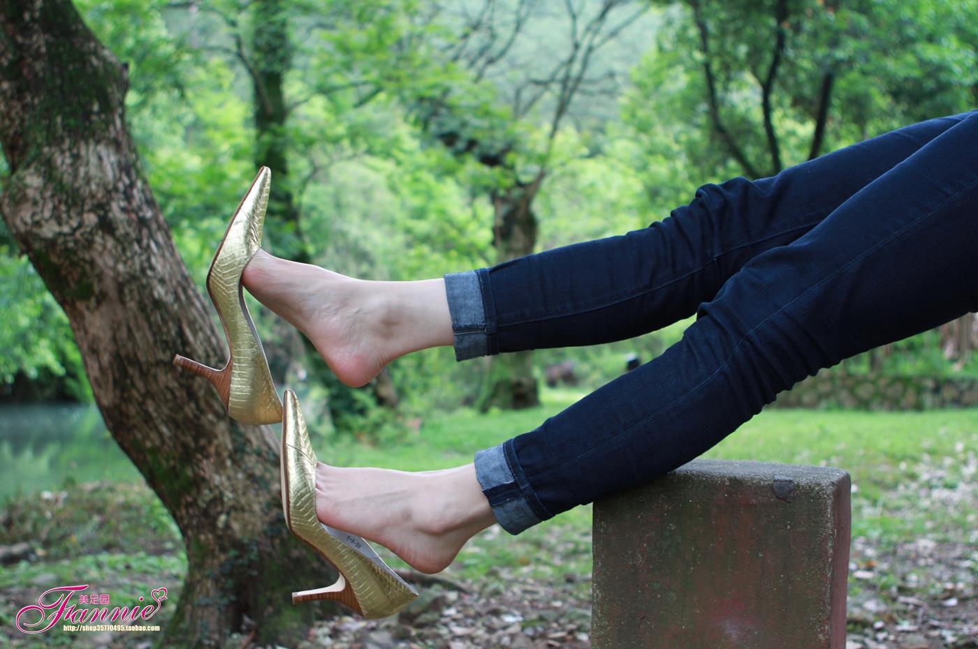 图片[20]-Fannie芬妮每足园 No.139 高跟裸足特写3 [39P] – 速更版-美库