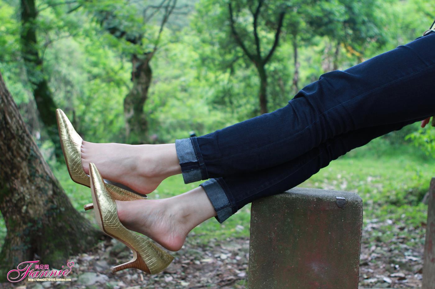 图片[21]-Fannie芬妮每足园 No.139 高跟裸足特写3 [39P] – 速更版-美库