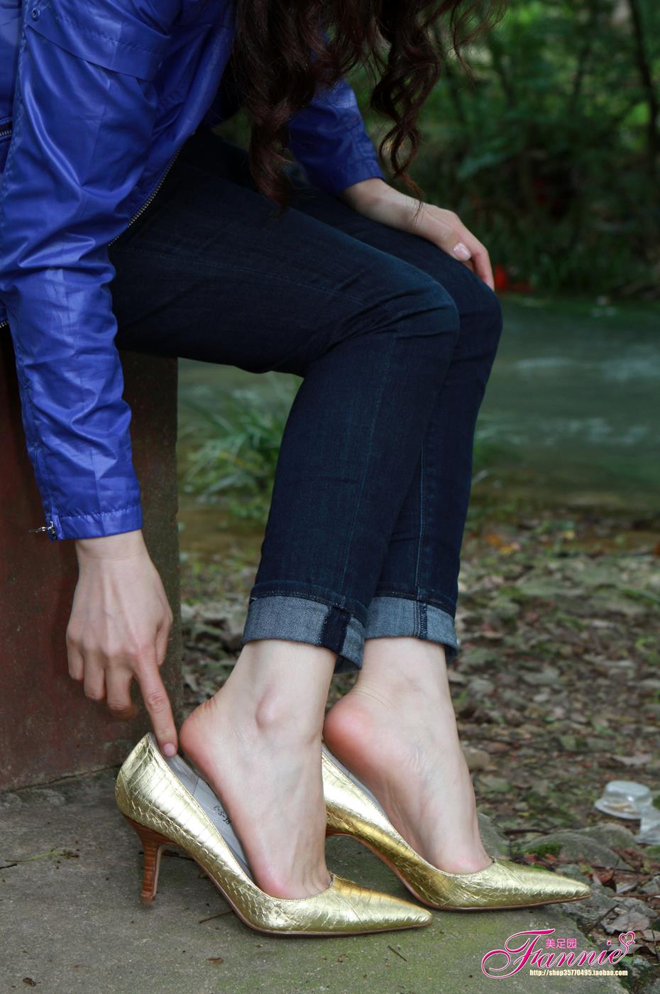 图片[37]-Fannie芬妮每足园 No.139 高跟裸足特写3 [39P] – 速更版-美库