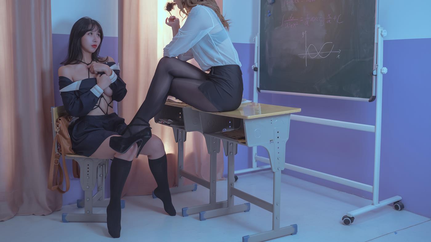 图片[27]-知名动漫博主@云溪溪  双人教室 [26P] – 速更版-美库