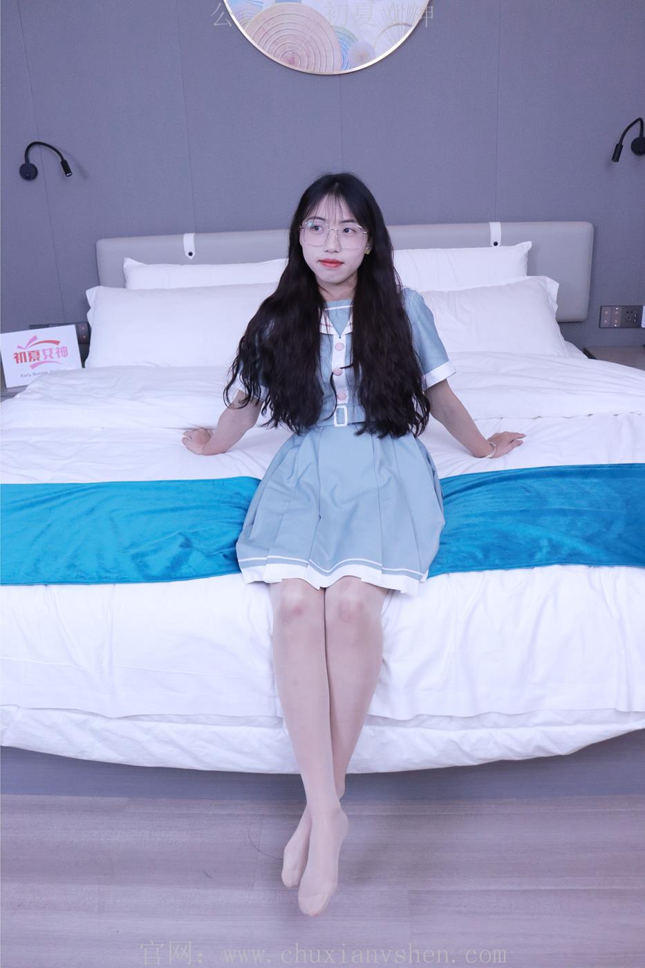 图片[17]-初夏女神 雪糕 浅蓝色JK裙搭配小白鞋[135P] – 速更版-美库