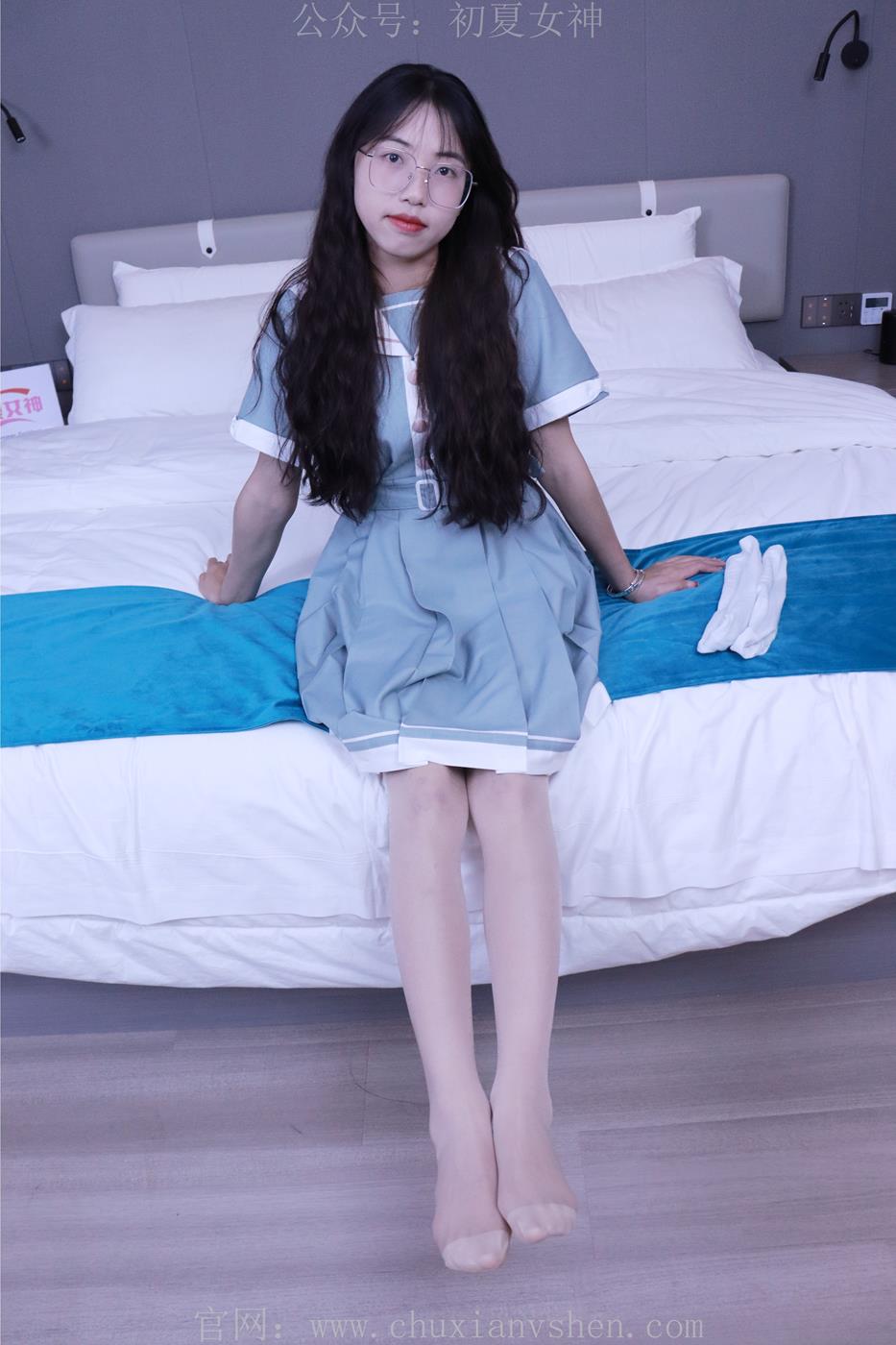 图片[32]-初夏女神 雪糕 浅蓝色JK裙搭配小白鞋[135P] – 速更版-美库