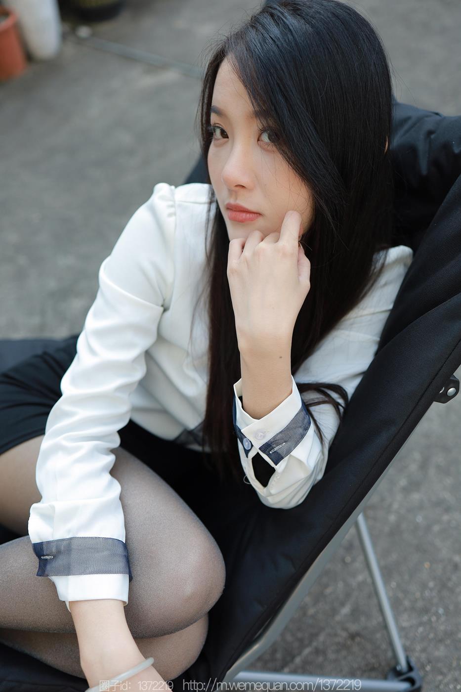 图片[50]-[IESS异思趣向] 2023.02.11 丝享家1358：婉萍《户外OL》[88P] – 速更版-美库