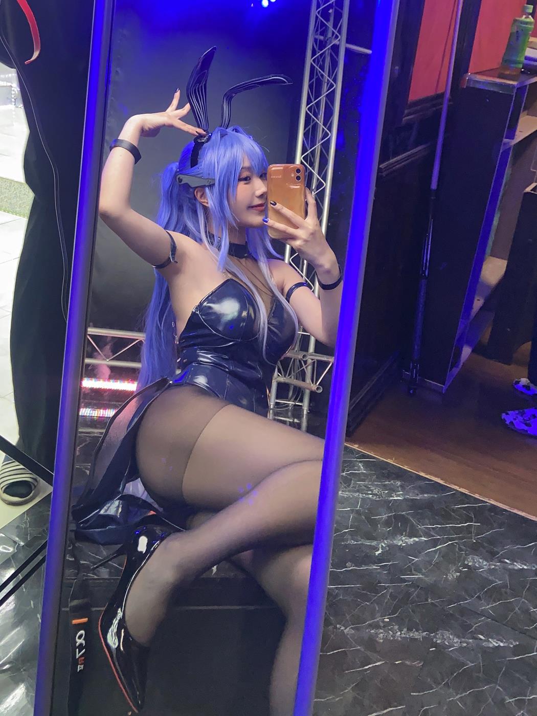 图片[30]-切切celia  – 花园兔女郎[41P] – 速更版-美库