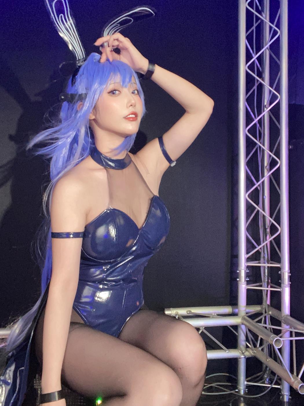 图片[32]-切切celia  – 花园兔女郎[41P] – 速更版-美库