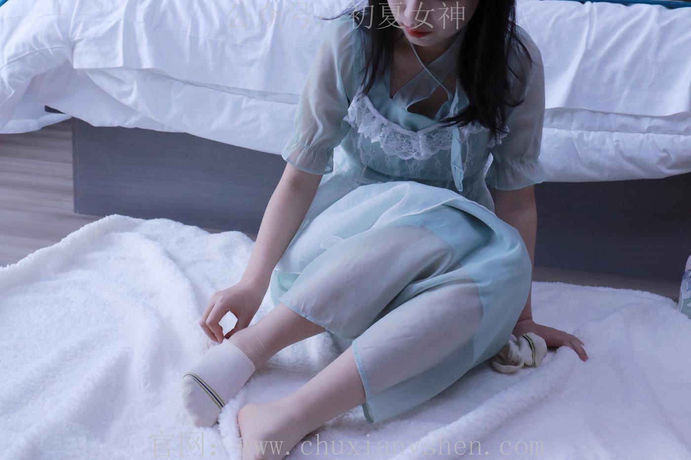 图片[20]-初夏女神 念念 绿野仙踪M码连衣裙搭回力球鞋[120P] – 速更版-美库