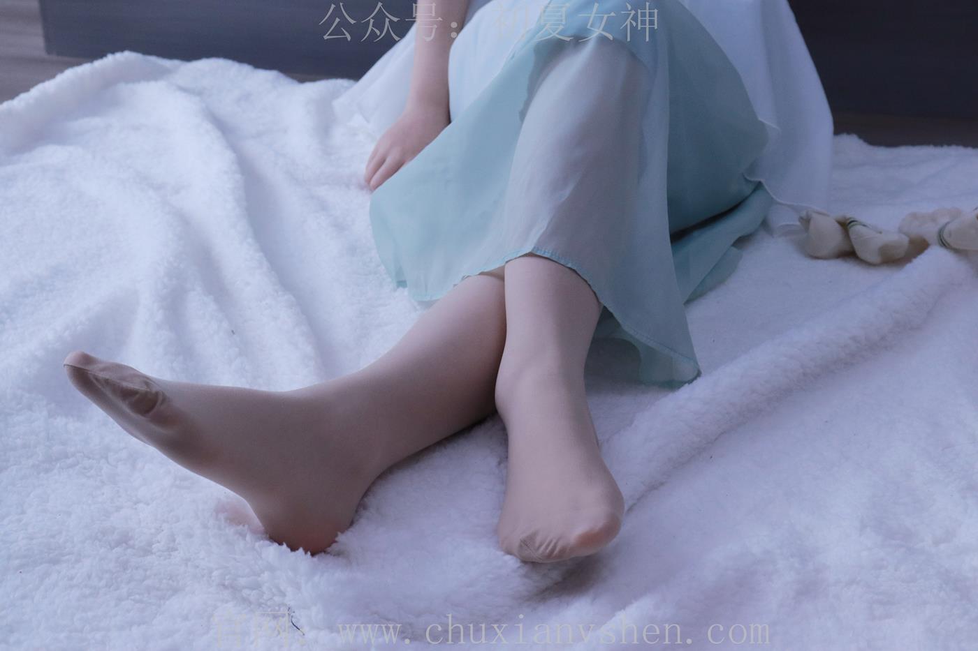 图片[26]-初夏女神 念念 绿野仙踪M码连衣裙搭回力球鞋[120P] – 速更版-美库