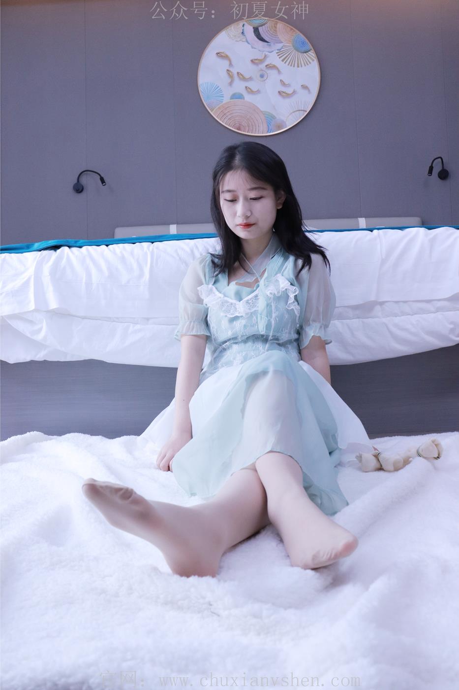 图片[27]-初夏女神 念念 绿野仙踪M码连衣裙搭回力球鞋[120P] – 速更版-美库