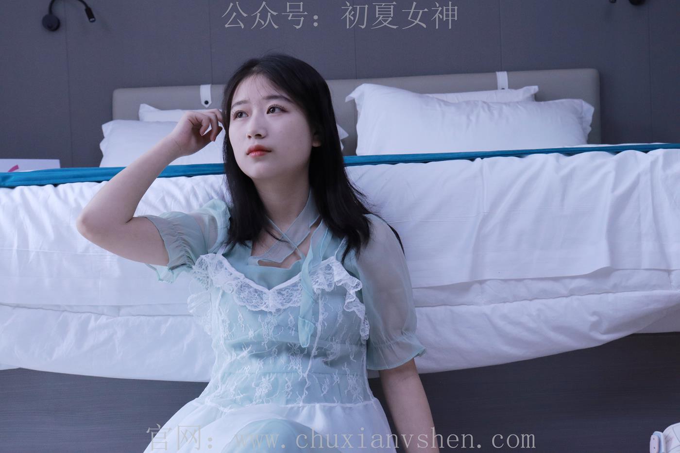 图片[28]-初夏女神 念念 绿野仙踪M码连衣裙搭回力球鞋[120P] – 速更版-美库