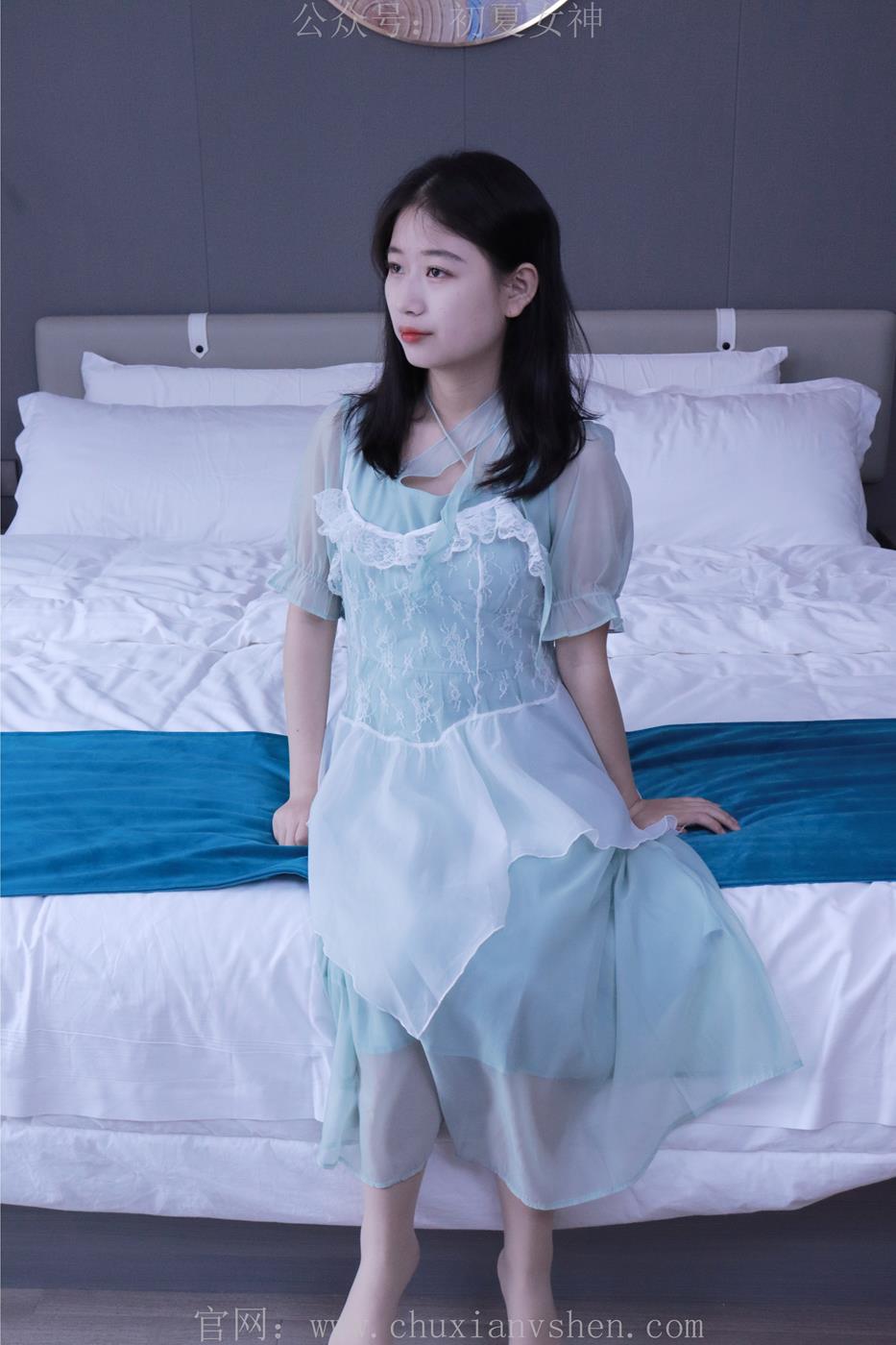 图片[30]-初夏女神 念念 绿野仙踪M码连衣裙搭回力球鞋[120P] – 速更版-美库