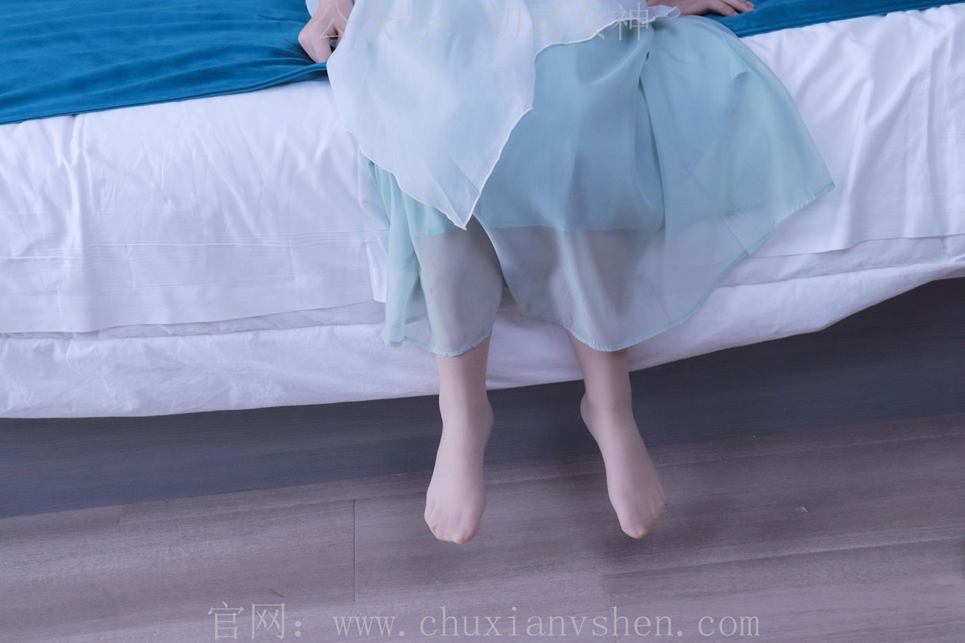 图片[31]-初夏女神 念念 绿野仙踪M码连衣裙搭回力球鞋[120P] – 速更版-美库