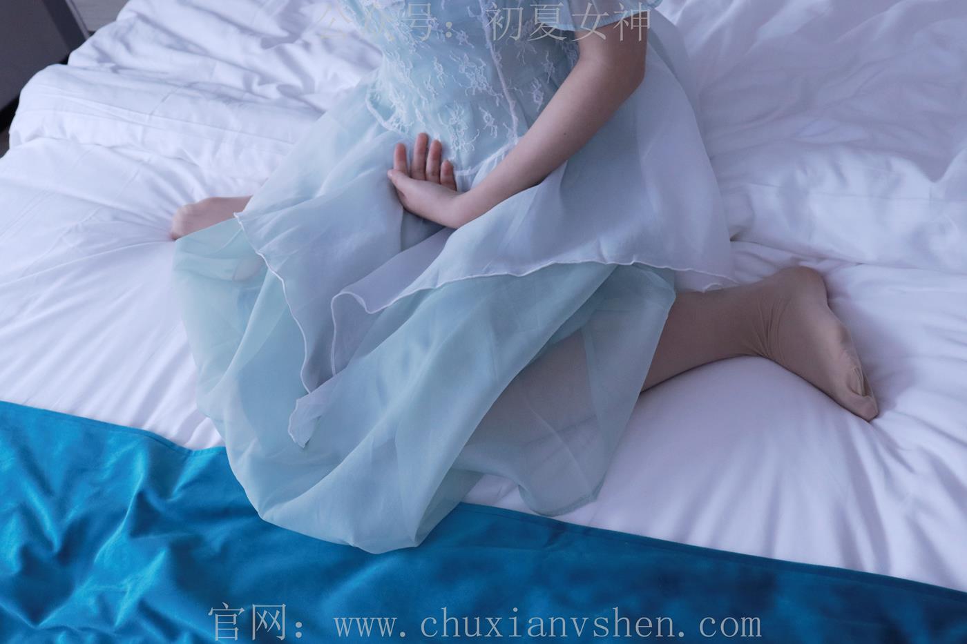 图片[40]-初夏女神 念念 绿野仙踪M码连衣裙搭回力球鞋[120P] – 速更版-美库