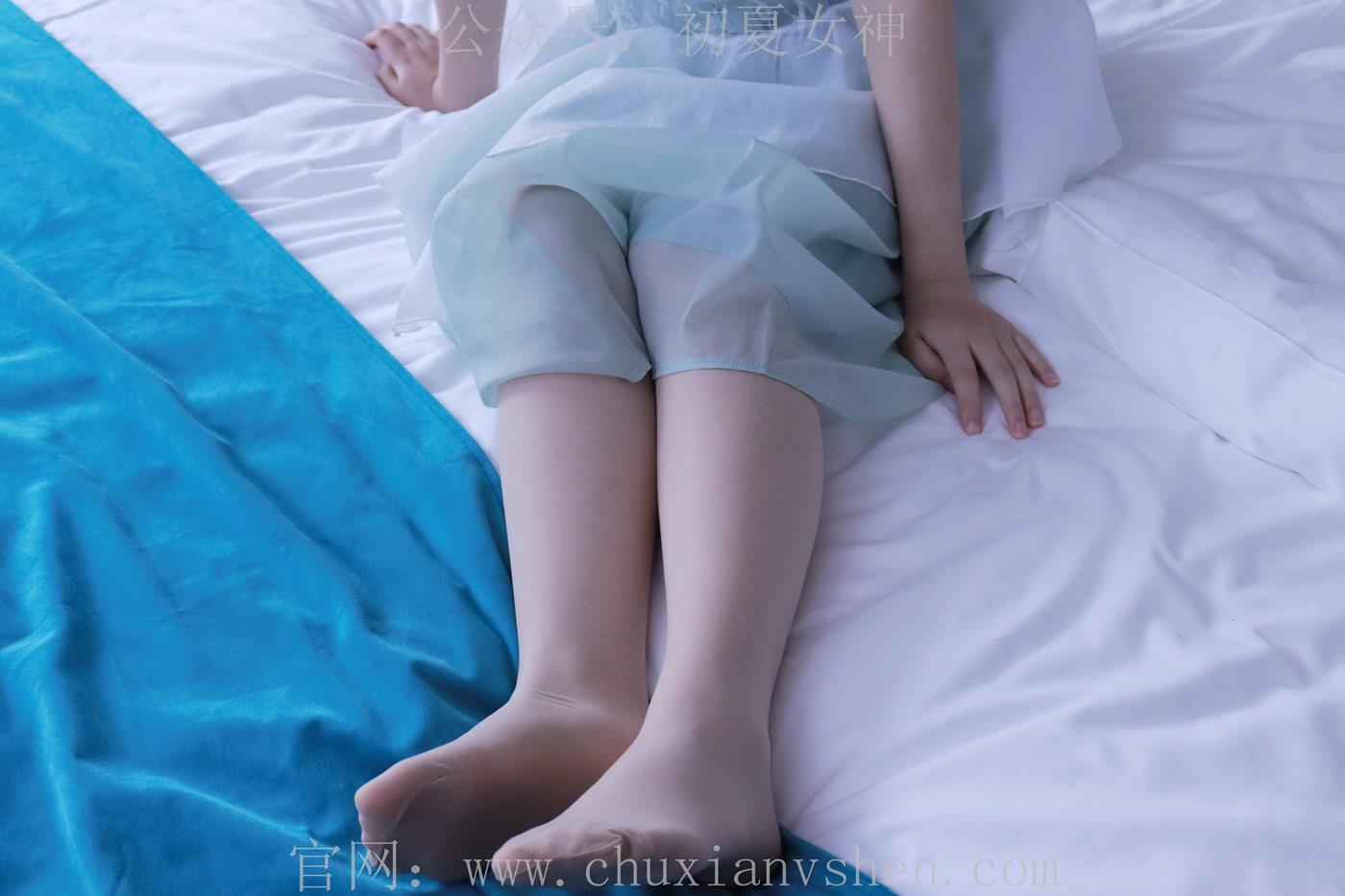 图片[51]-初夏女神 念念 绿野仙踪M码连衣裙搭回力球鞋[120P] – 速更版-美库