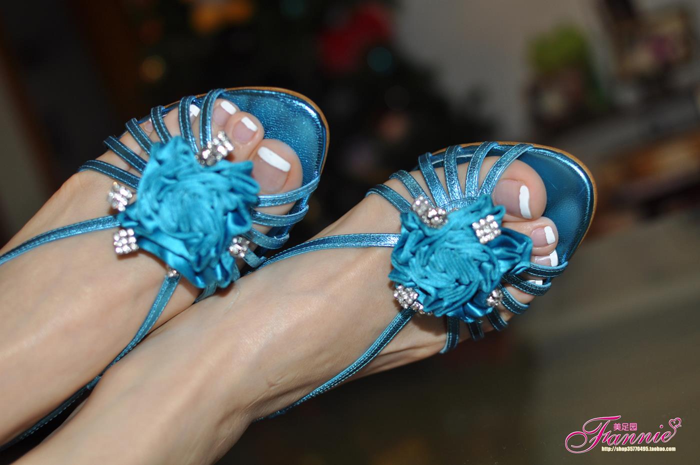 图片[14]-Fannie芬妮每足园 No.145 高跟裸足特写9 [36P] – 速更版-美库