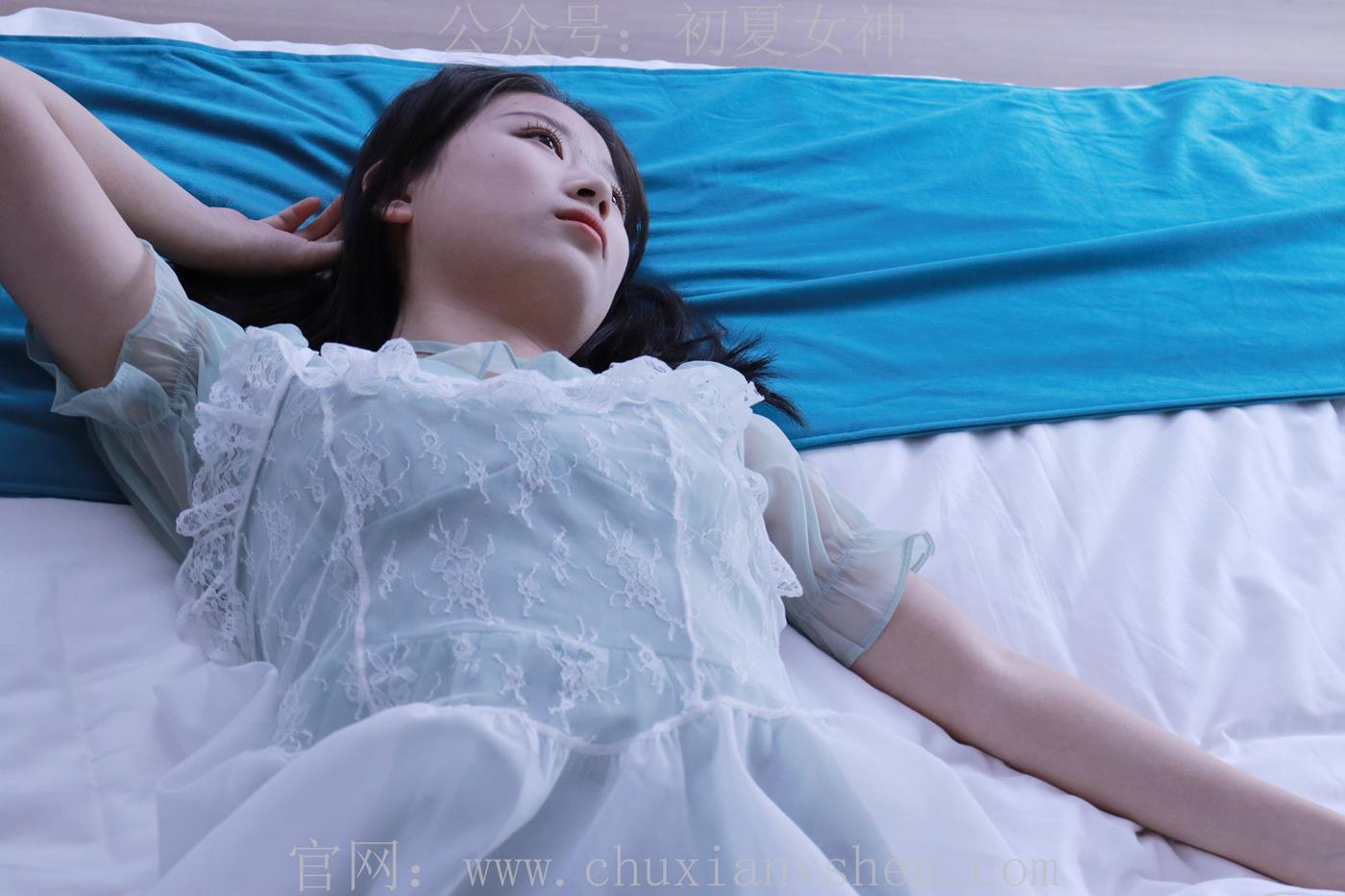 图片[59]-初夏女神 念念 绿野仙踪M码连衣裙搭回力球鞋[120P] – 速更版-美库