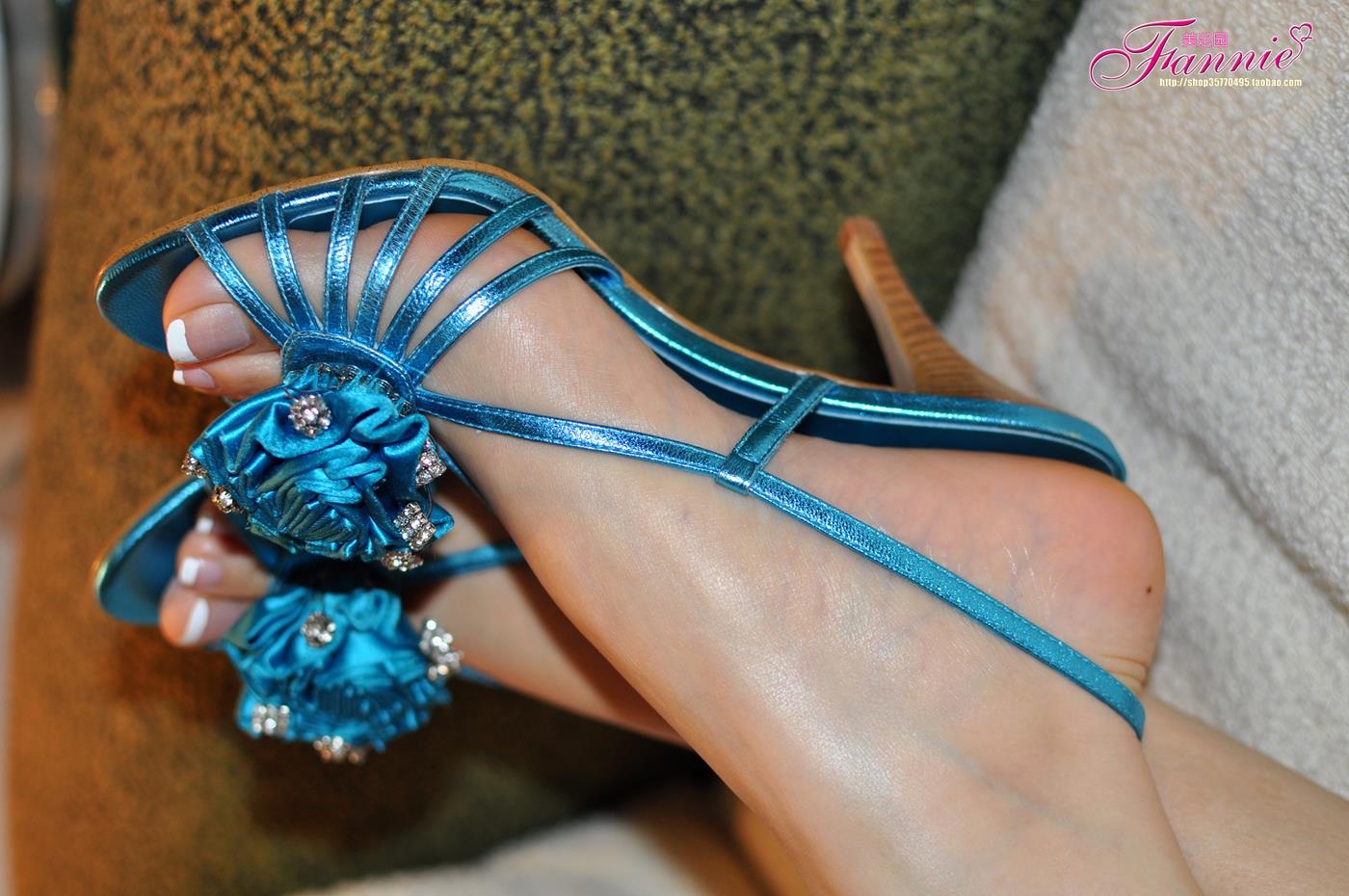 图片[35]-Fannie芬妮每足园 No.145 高跟裸足特写9 [36P] – 速更版-美库