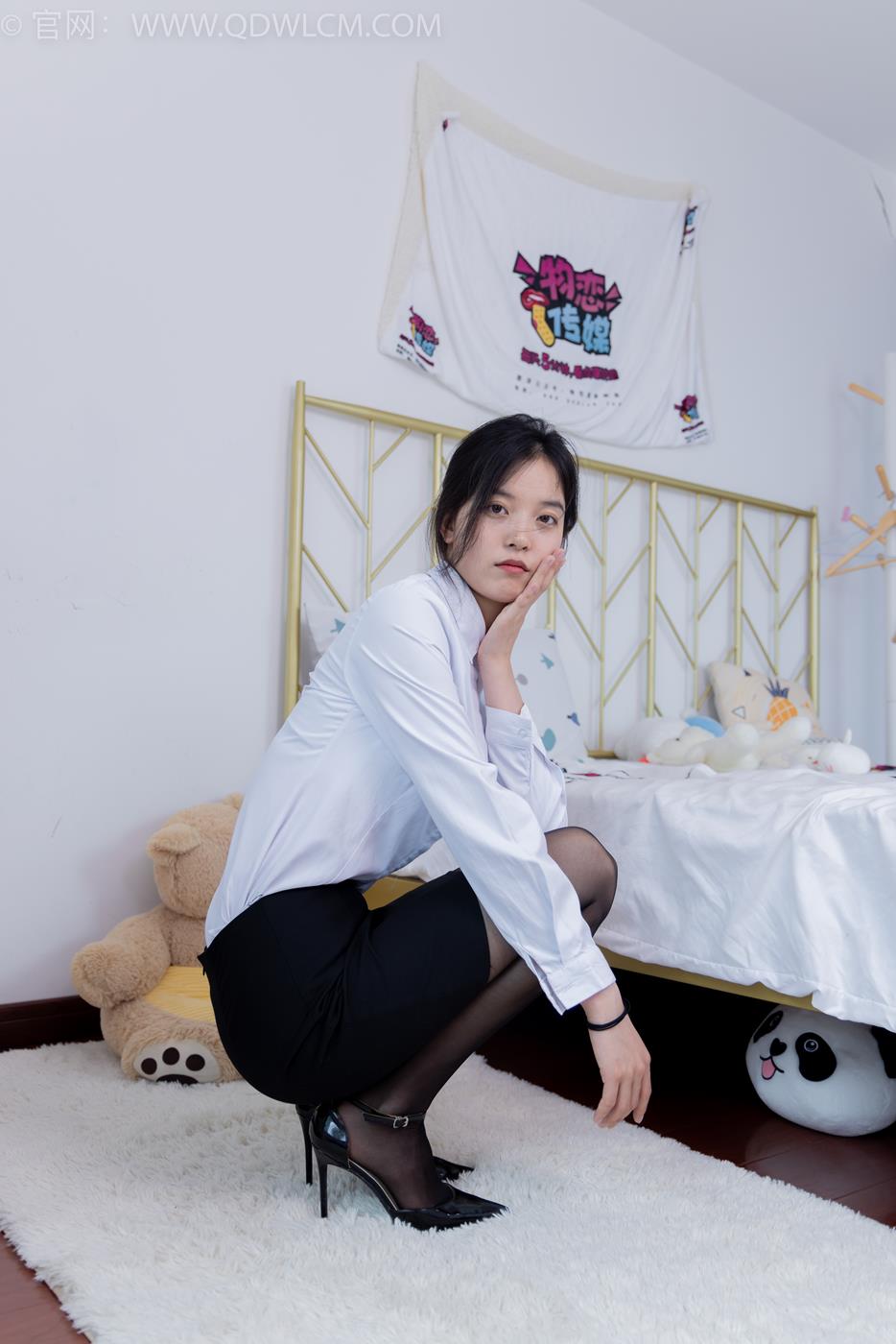 图片[33]-物恋传媒 NO.1646 茯苓-悲伤小猫[152P] – 速更版-美库