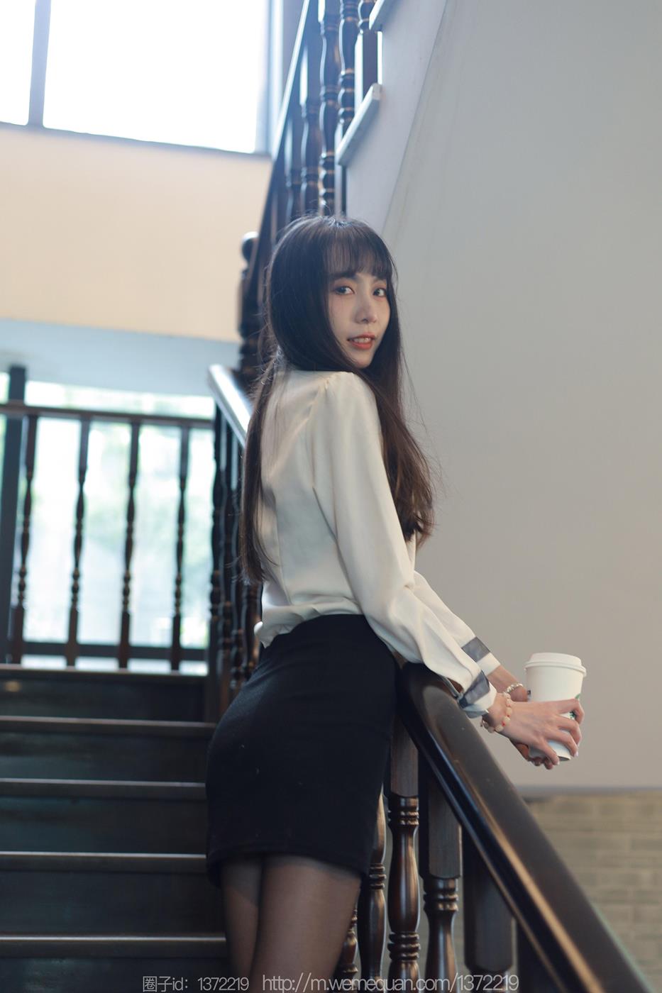 图片[49]-[IESS异思趣向] 2023.02.14 丝享家1361：团团《美腿下午茶》[93P] – 速更版-美库